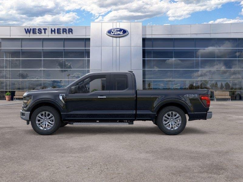 Used 2026 Agate Black Ford XLT image 4