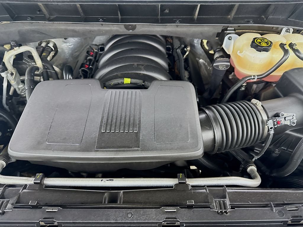Used 2023 Black Chevrolet LT image 39