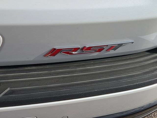 Used 2024 Iridescent Pearl Tricoat Chevrolet RST image 8