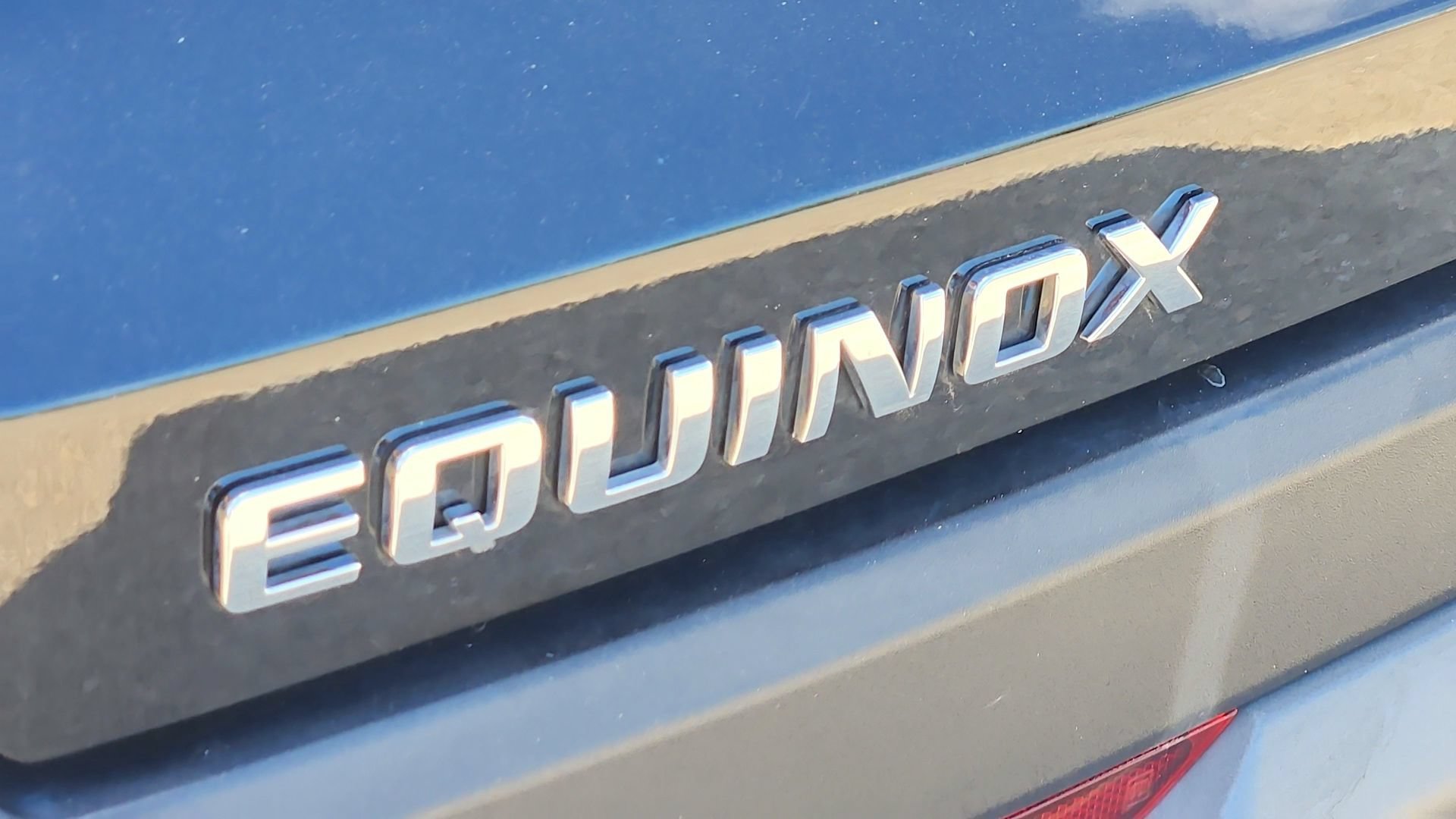 2025 Chevrolet Equinox LT - Photo 12