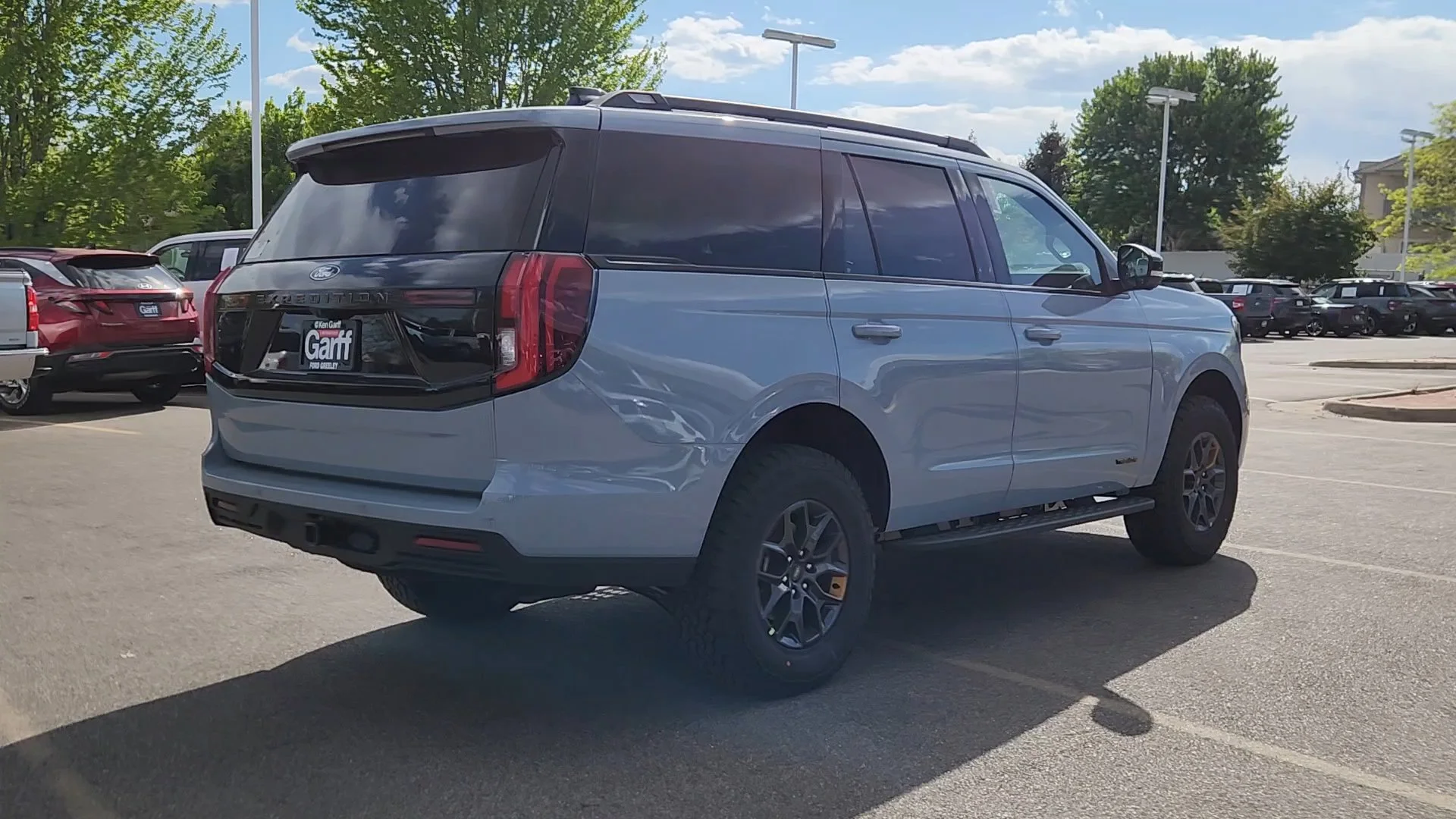 New 2026 Glacier Gray Metallic Tri-Coat Ford Tremor image 14