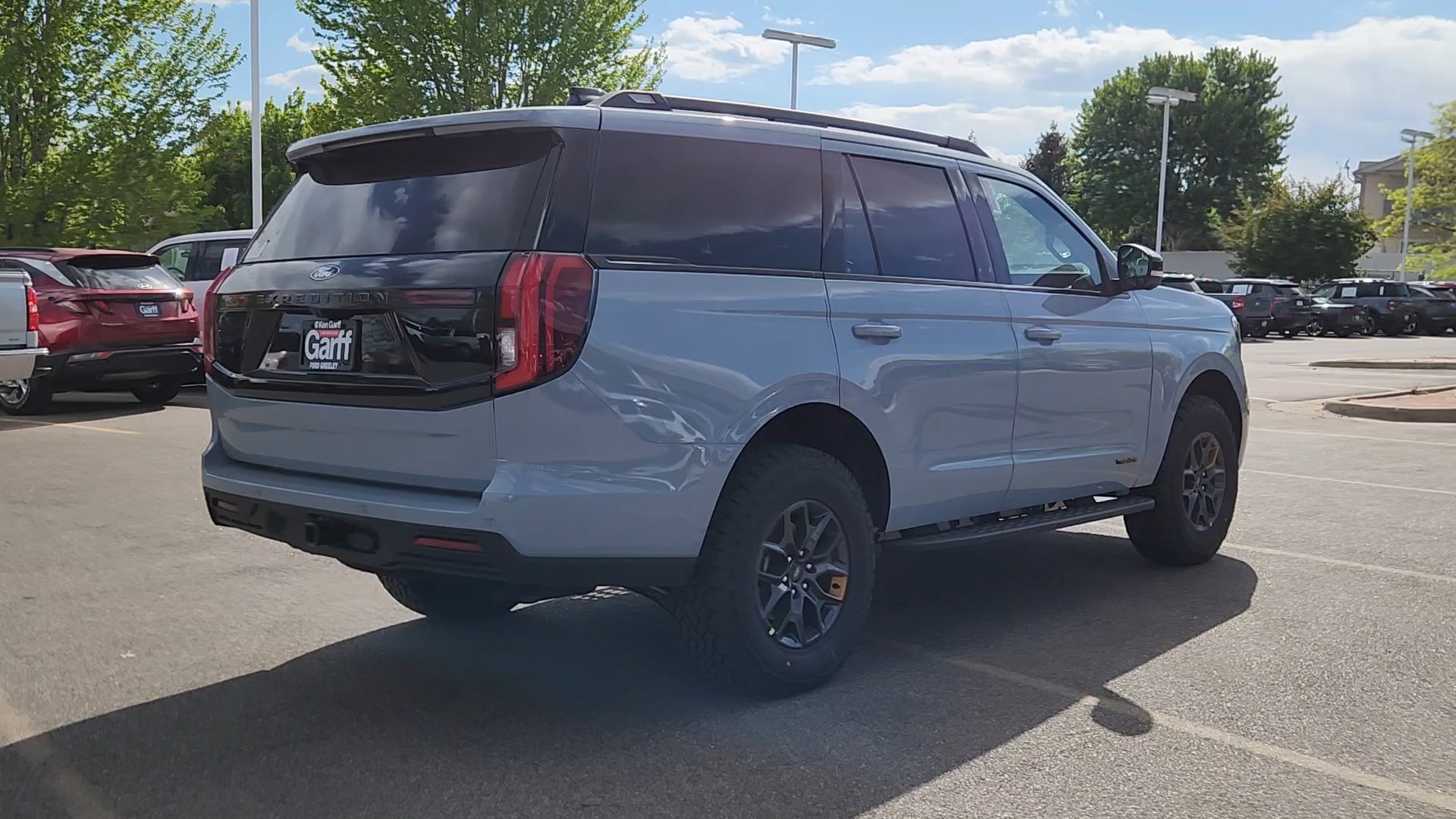 New 2026 Glacier Gray Metallic Tri-Coat Ford Tremor image 14