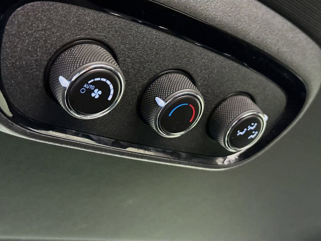 Used 2024 DB Black Clearcoat Dodge R/T Plus image 40
