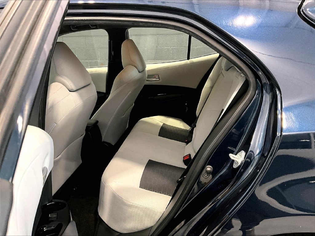 Used 2019 Blue Toyota SE image 15
