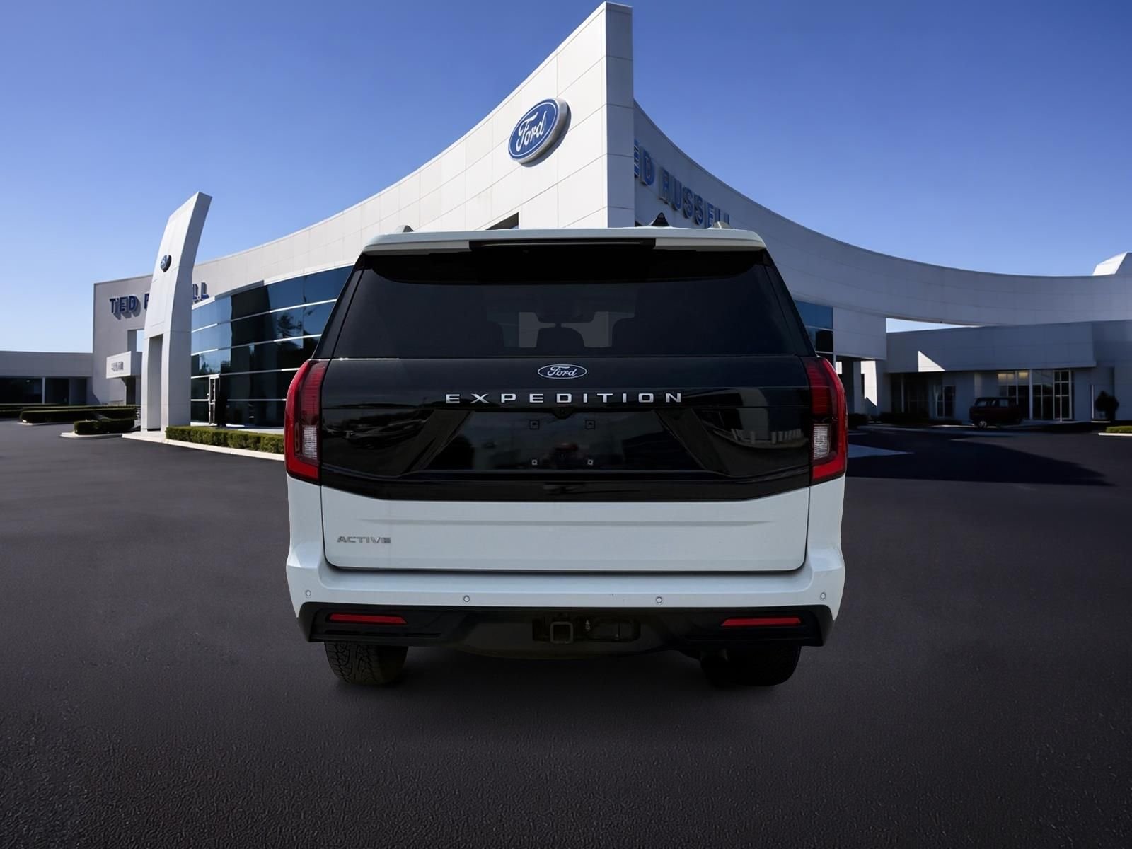 Used 2025 White Ford Active image 5