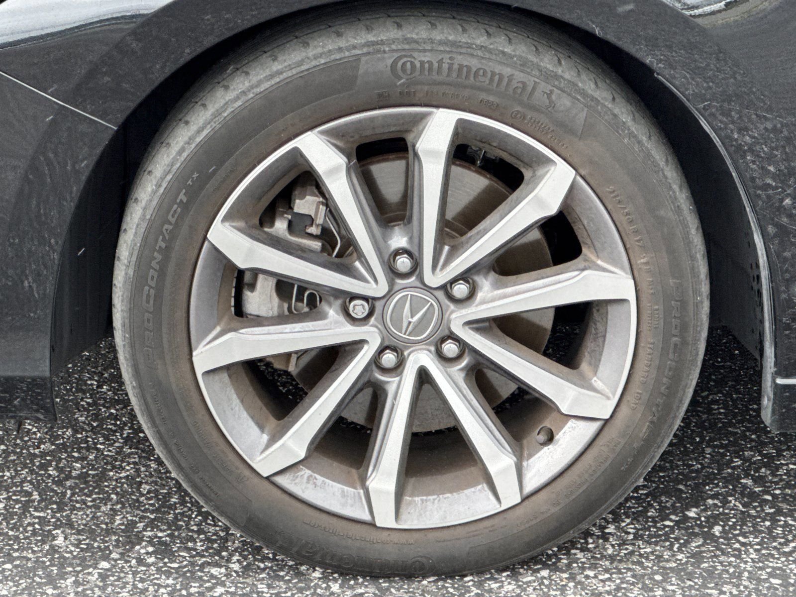 Used 2023  Acura Base image 24