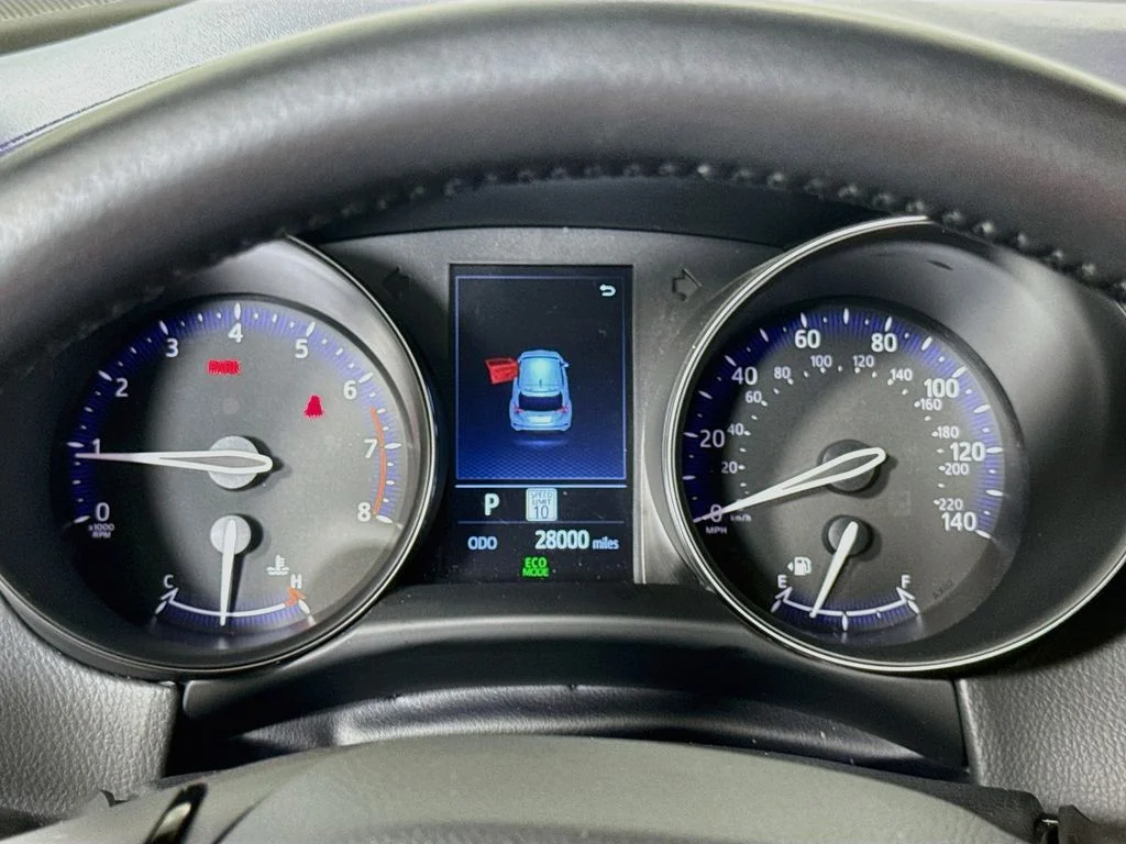 Used 2022 Wind Chill Pearl Toyota XLE image 13