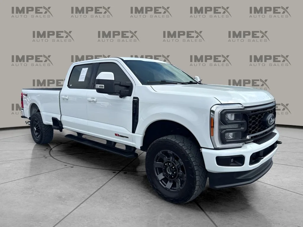Used 2023 White Ford Lariat image 7