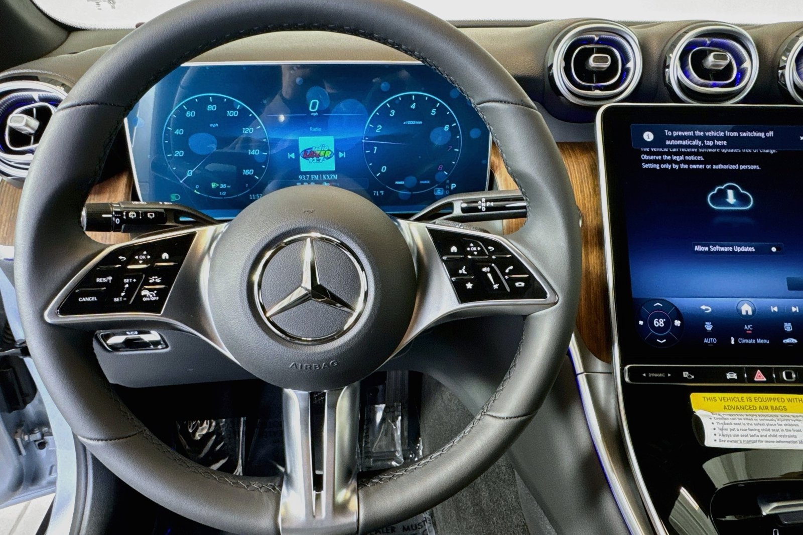 New 2026 Cirrus Silver Metallic Mercedes-Benz GLC 300 image 11
