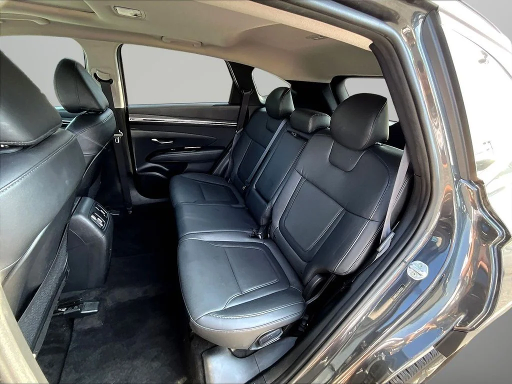 Used 2022 Gray Hyundai SEL image 22