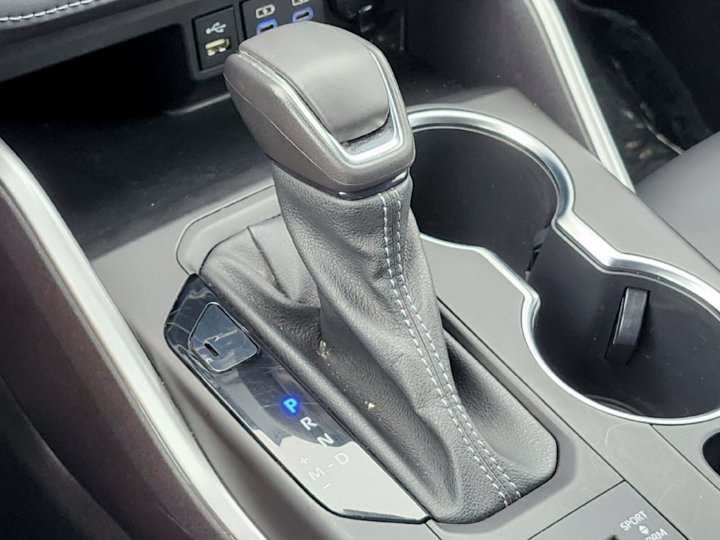 Used 2022 Gray Toyota XLE image 28