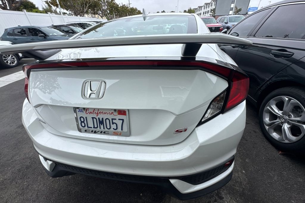Certified Used 2019 White Orchid Pearl Honda Si image 6