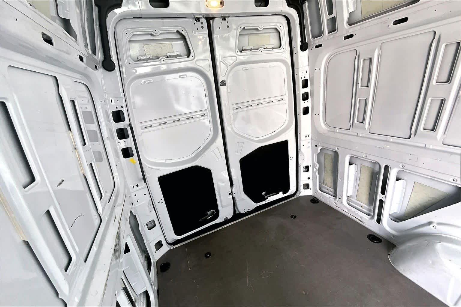Used 2025 Arctic White Mercedes-Benz  image 20