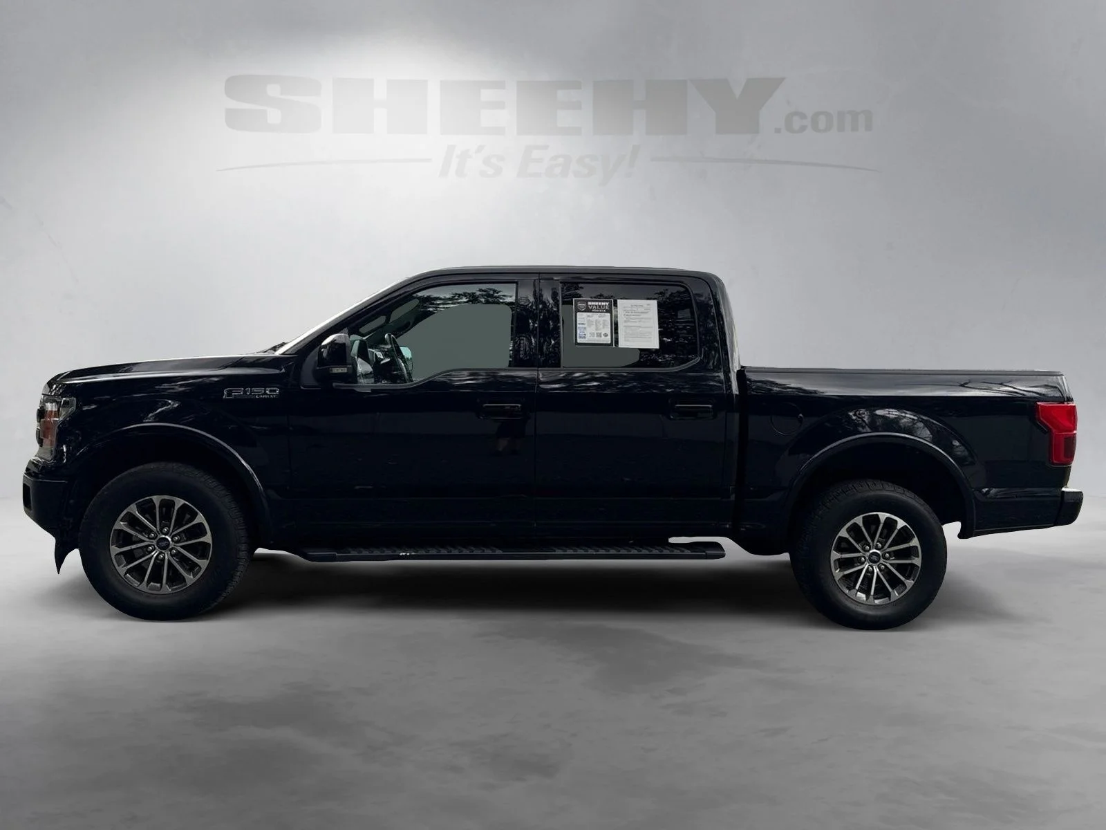 Used 2019 Agate Black Metallic Ford Lariat image 16