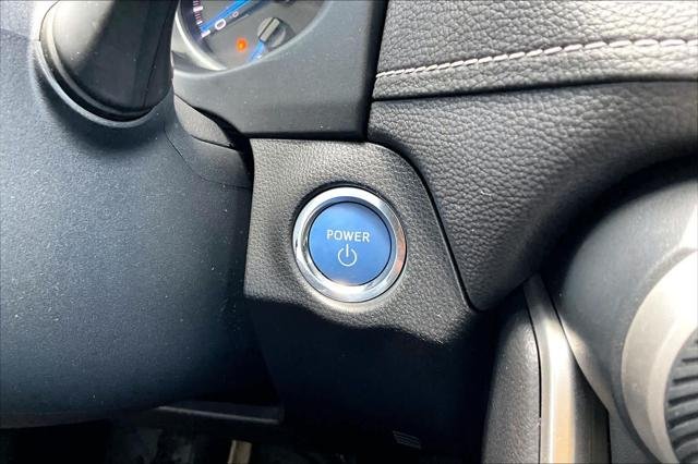 Certified Used 2022 SILVER SKY METALLIC Toyota  image 34
