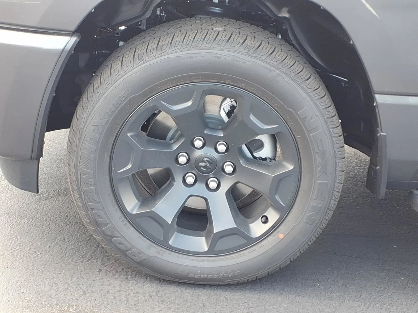 New 2026 Granite Crystal Metallic Clear-Coat Exterior Paint RAM Express image 19