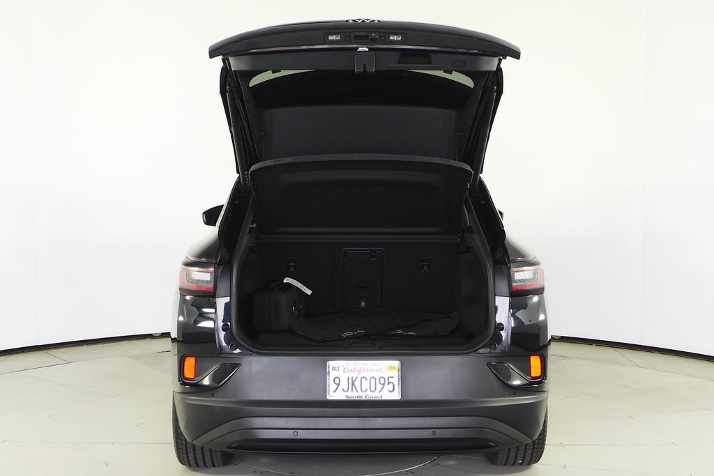 Certified Used 2023 Black Volkswagen Pro S image 10