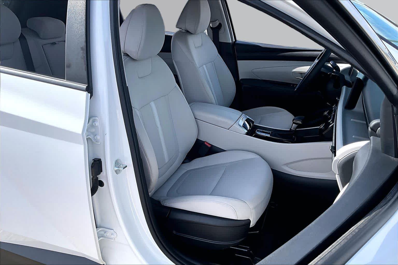 Used 2025 Serenity White Pearl Hyundai SEL image 8