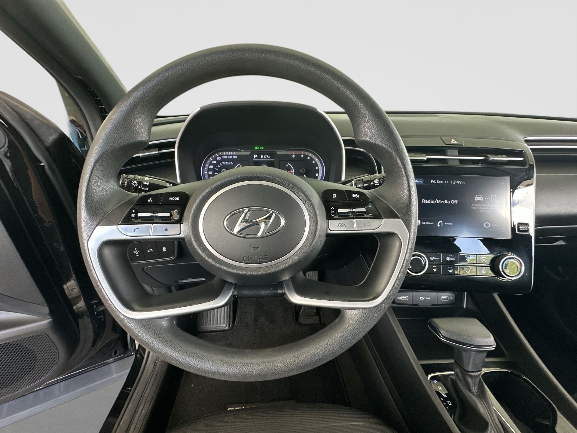 2023 Hyundai Santa Cruz SEL - Photo 11