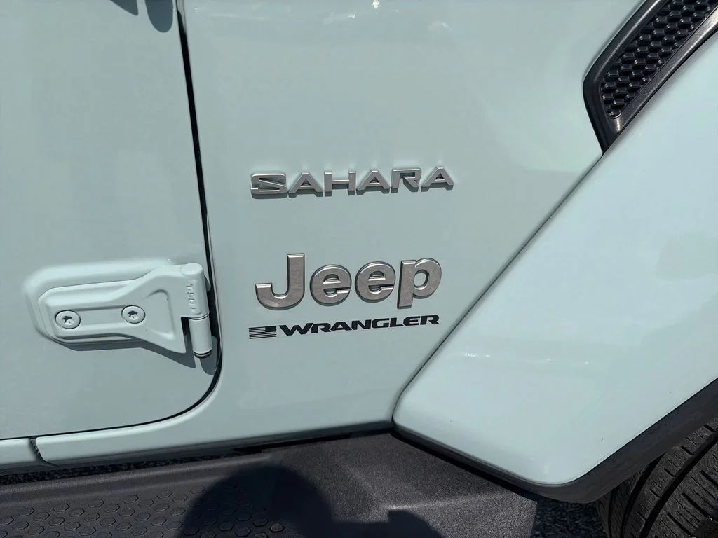 Used 2024 Gray Jeep Sahara image 48
