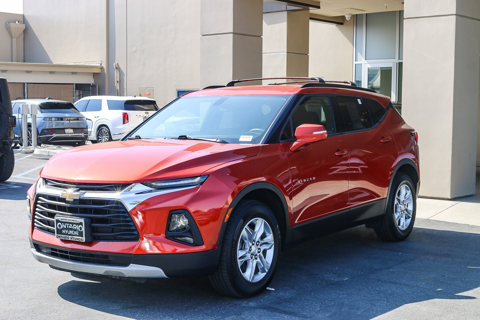 Used 2021 Cayenne Orange Metallic Chevrolet LT image 4