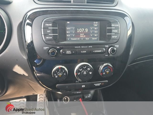 Used 2016 Blue Kia Exclaim image 10