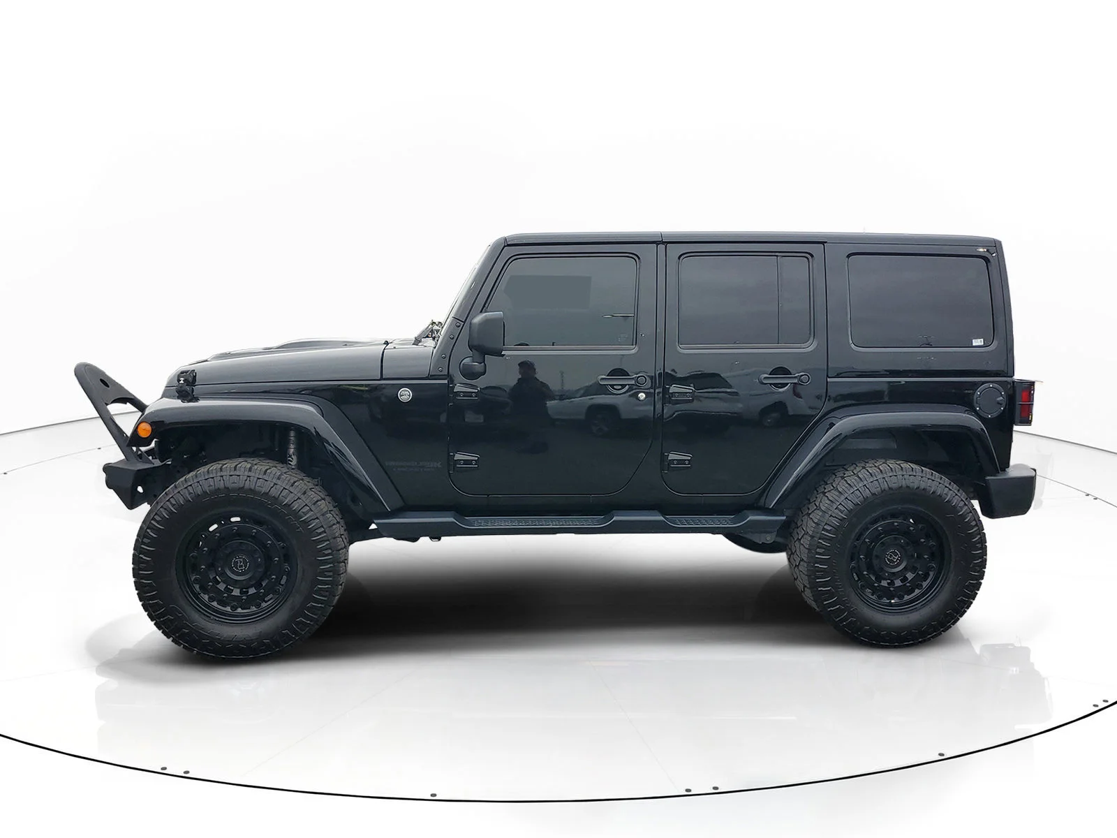 Certified Used 2018 Black Jeep Unlimited Sahara image 7