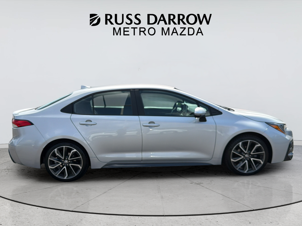 Used 2020 Silver Toyota SE image 6
