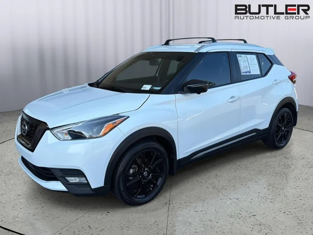2020 Nissan Kicks SR