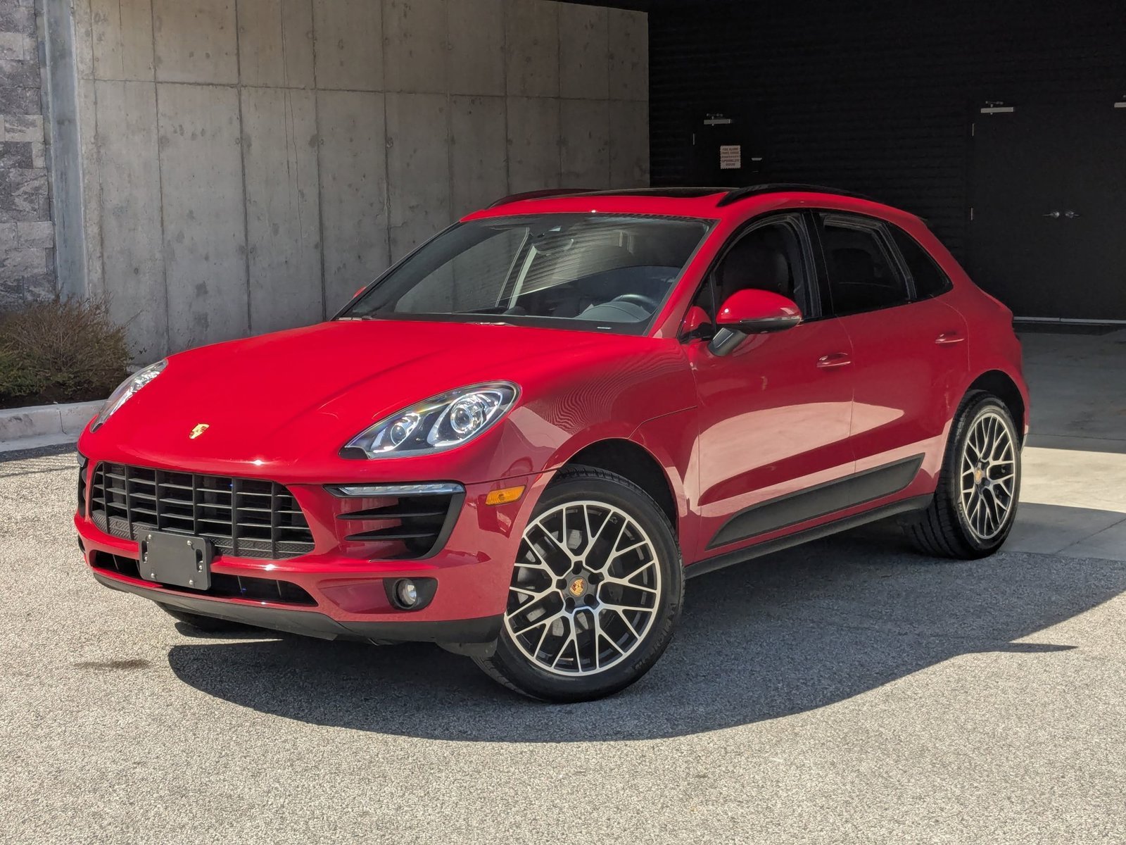 2018 Porsche Macan Base