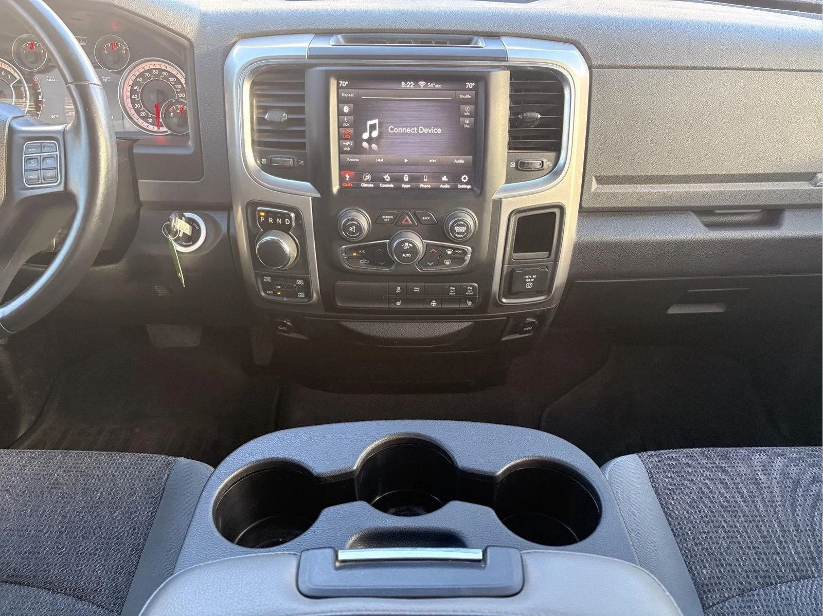 Used 2018 True Blue Pearlcoat Ram Big Horn image 17