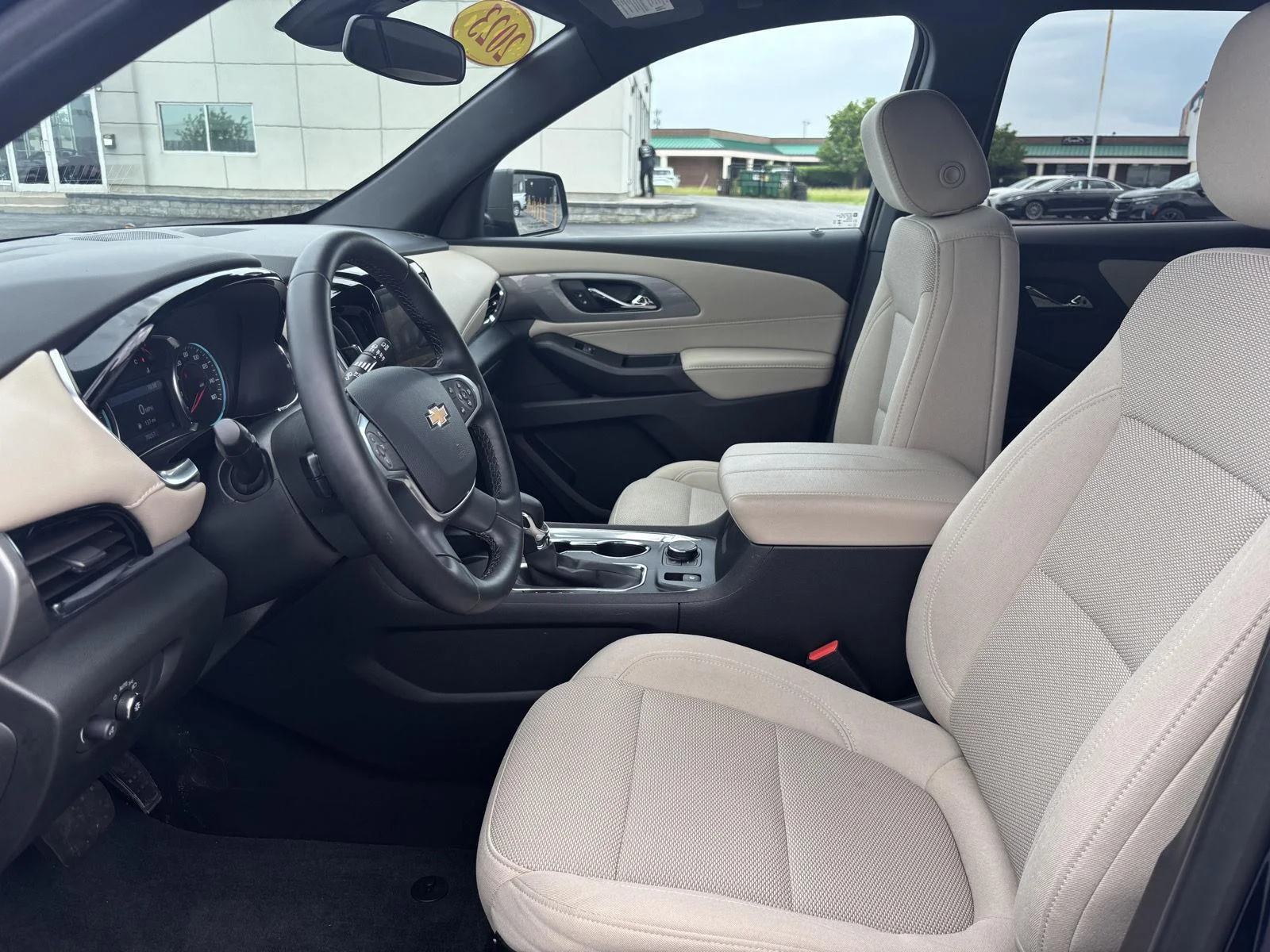 Used 2023 Northsky Blue Metallic Chevrolet LT Cloth image 32