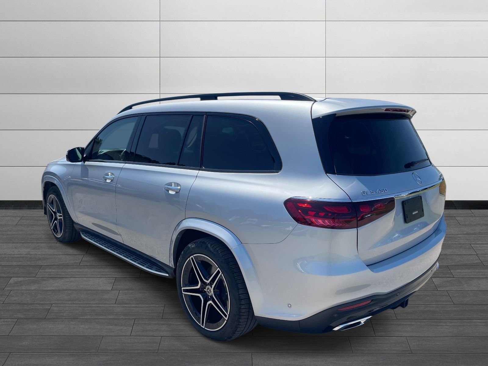 Used 2026 Cirrus Silver Metallic Mercedes-Benz GLS 450 image 5