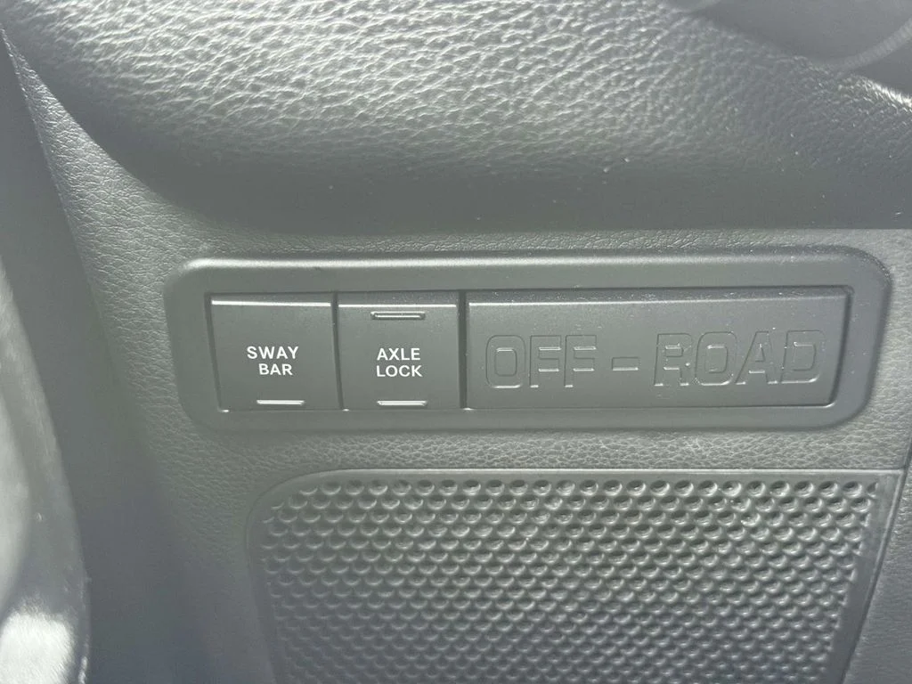 Used 2017 Black Jeep Unlimited Rubicon image 27