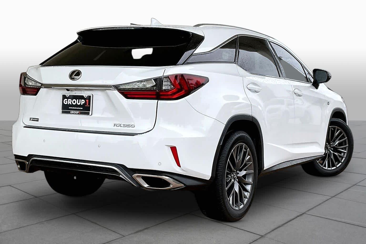 Used 2018 Ultra White Lexus  image 12