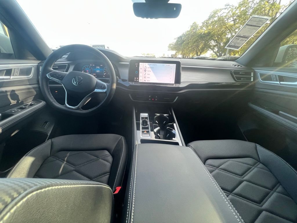 2026 Volkswagen Atlas Cross Sport SE w/Tech - Photo 10