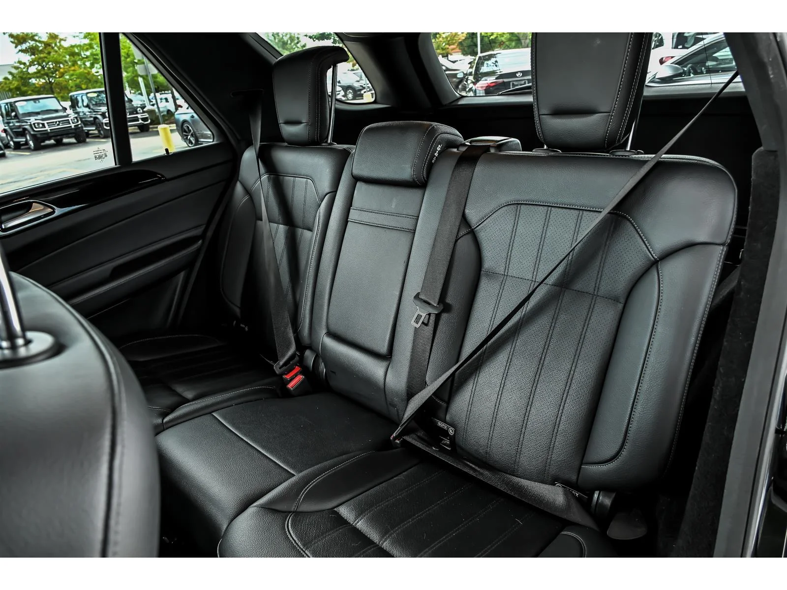 Used 2018 Black Mercedes-Benz GLE 350 4MATIC® image 16