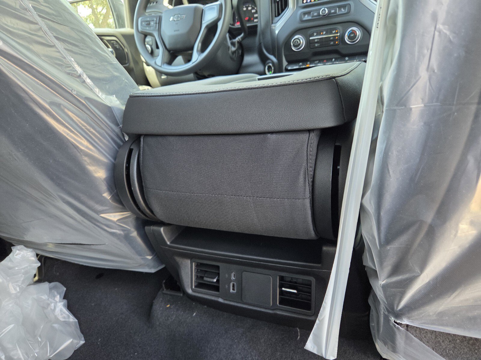 2026 Chevrolet Silverado 1500 Custom Trail Boss - Photo 18