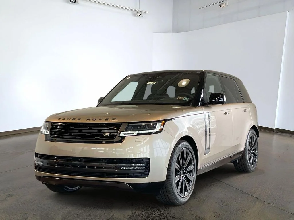 2026 Land Rover Range Rover 4.4 SE SWB's photo