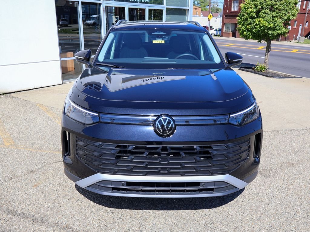 New 2026 Black Volkswagen 2.0T S image 8