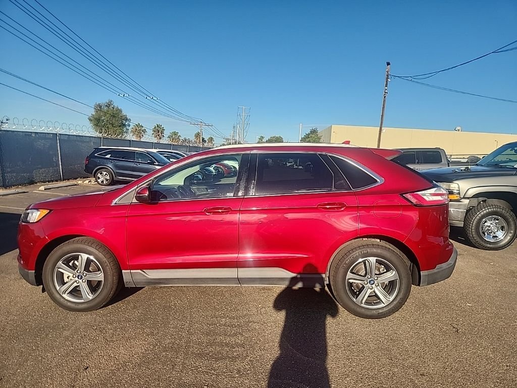 Used 2019 Red Ford SEL image 10