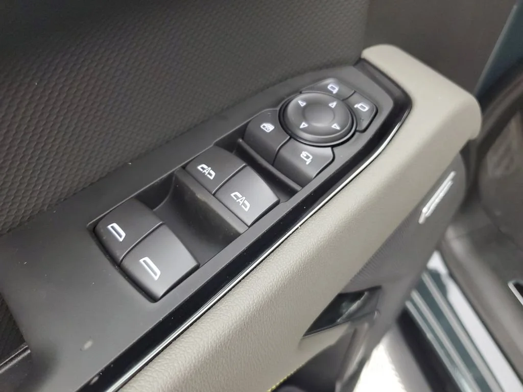 2026 Chevrolet Silverado 1500 ZR2 - Photo 29