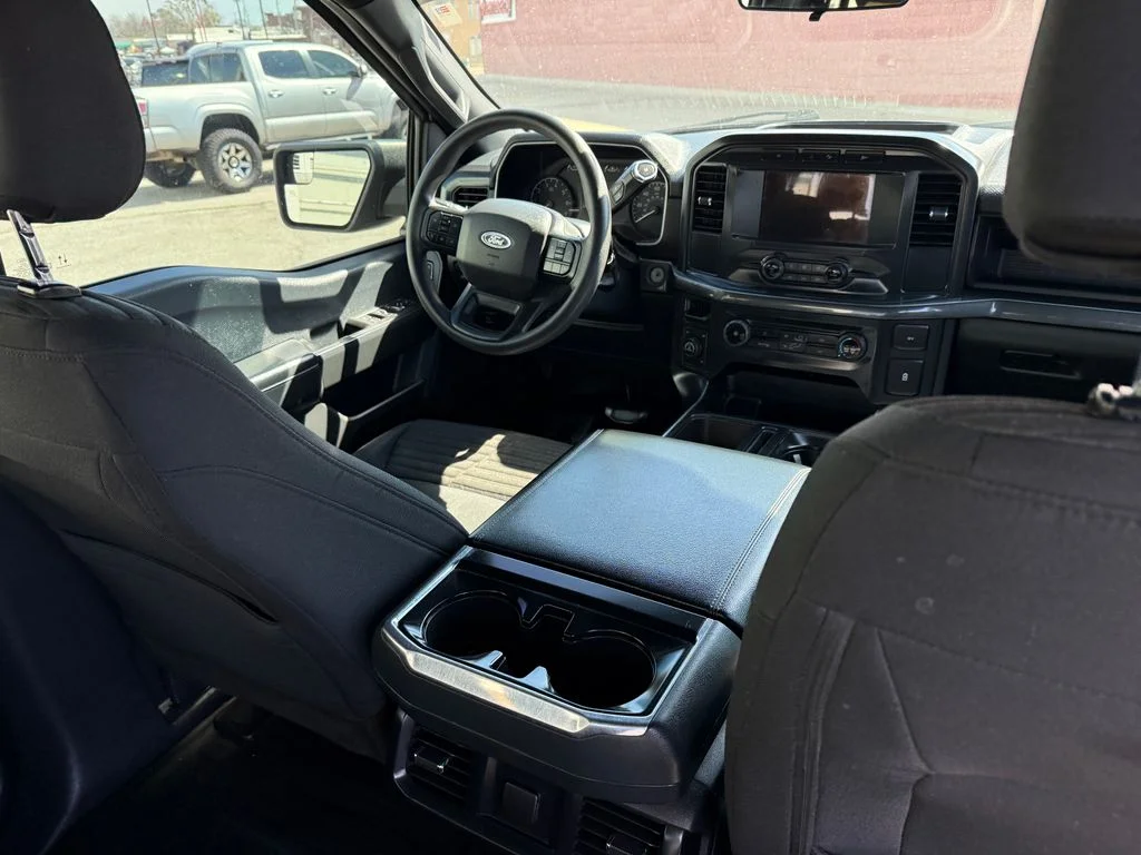 Used 2022 Silver Ford XL image 3