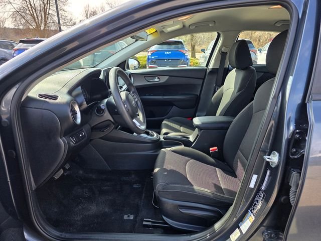 Used 2019 Gray Kia LXS image 16