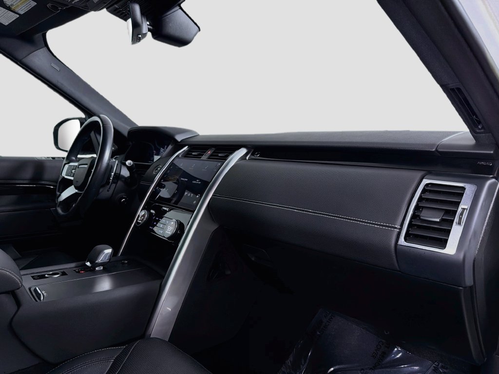 Certified Used 2023 White Land Rover S R-Dynamic image 31
