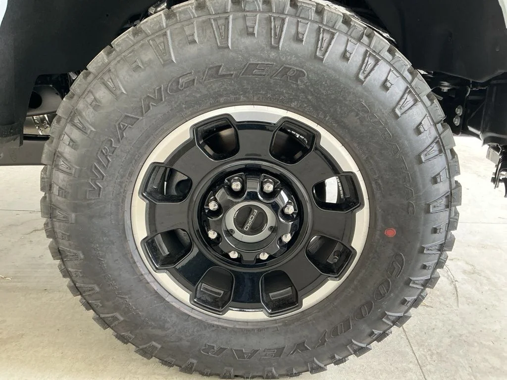 New 2026 Avalanche Ford F-350® Platinum® image 36