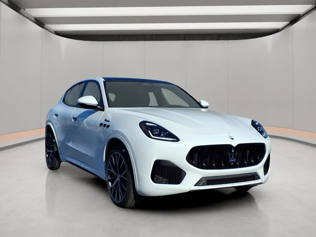 New 2026 Maserati Grecale Modena
