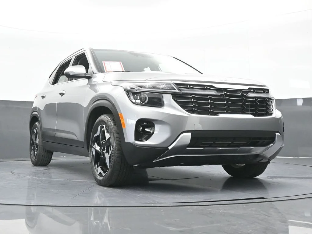 Used 2025 Steel Gray Kia EX image 60