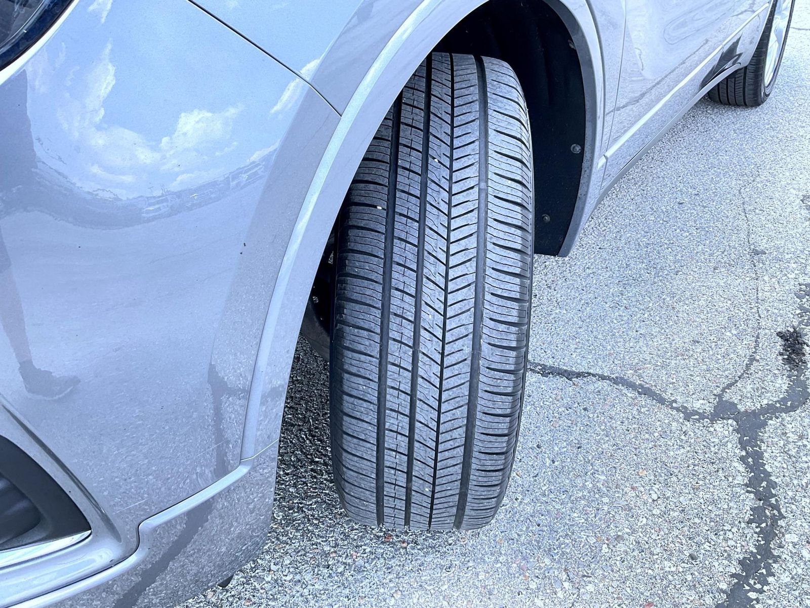 Used 2020 Gray Buick Premium I image 23