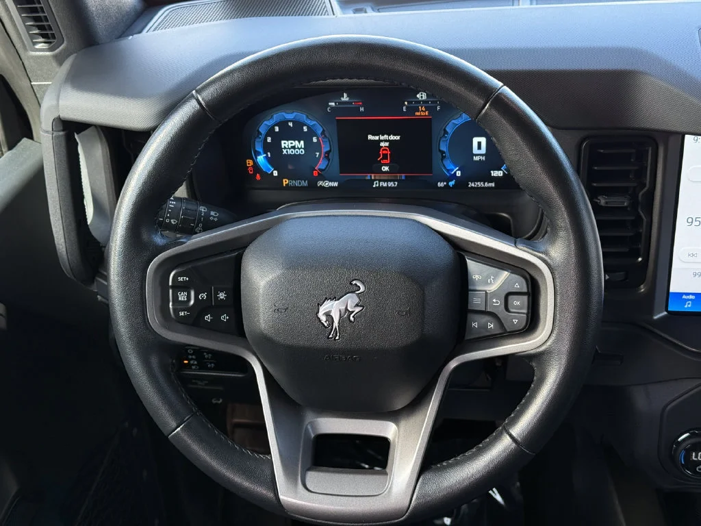 Used 2025  Ford Big Bend image 23